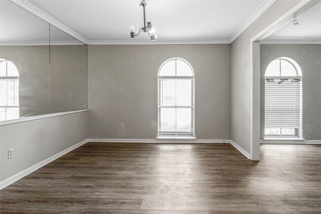 Building Photo - 1507 Sweet Grass Trail