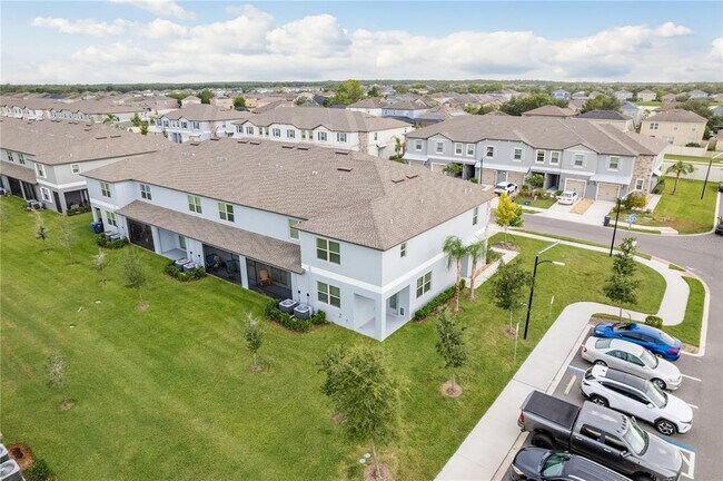 Building Photo - 14302 Editors Note St