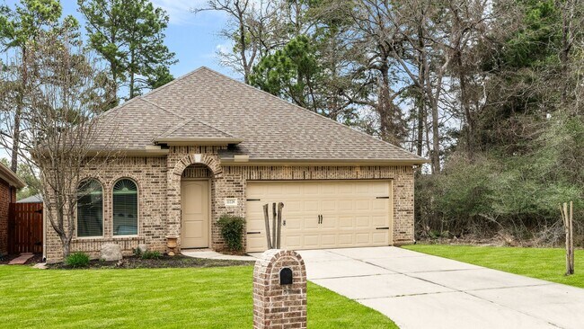 Building Photo - 11226 Glenforest Dr