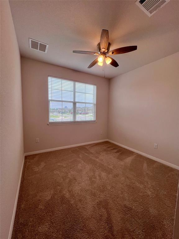 Building Photo - 944 Vogel Dr