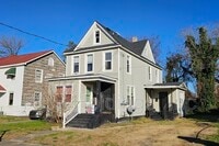 Building Photo - 918 Watson St