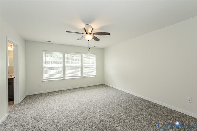 Building Photo - 18353 Palisades Ct