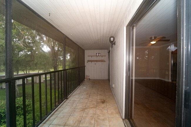 Building Photo - 6 Alcira Ct