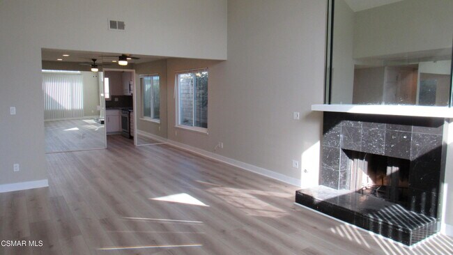 Building Photo - 1331 Casmalia Ct