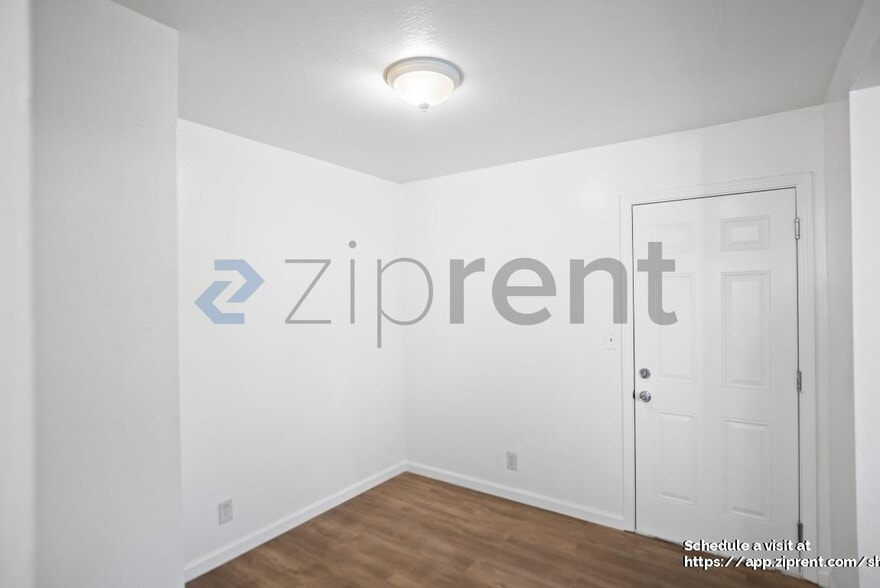 Building Photo - 29213 Dixon St