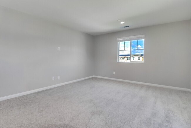 Building Photo - 8530 Harwood St