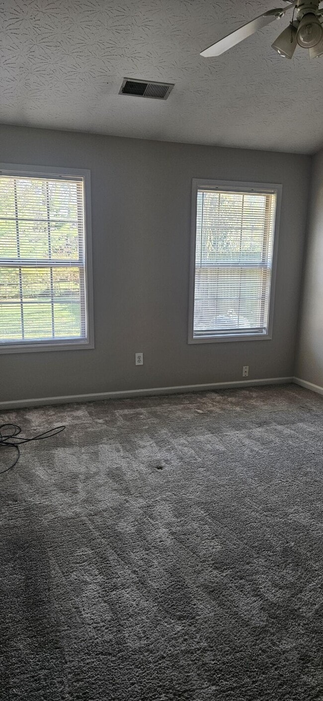 Building Photo - 1020 Bryce Point