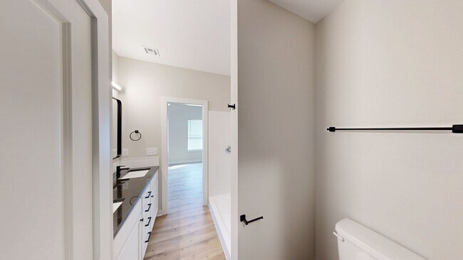 Building Photo - Beautiful 3BR New Construction Townhome in...