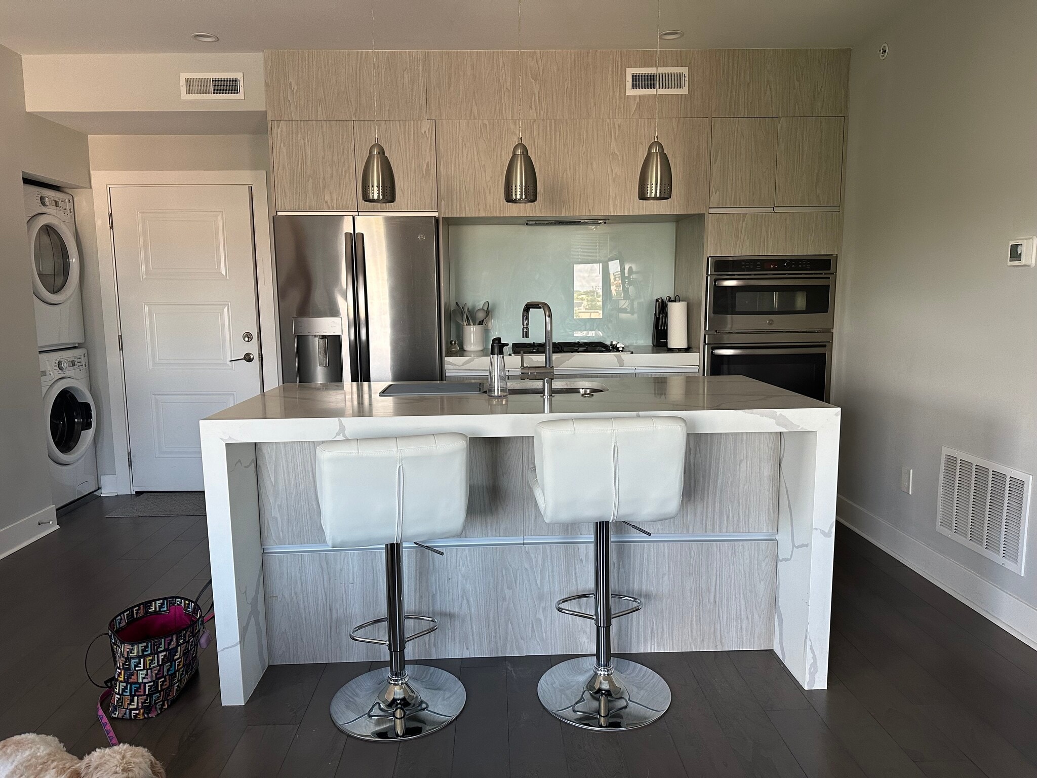 Building Photo - 1405 Frankford Ave