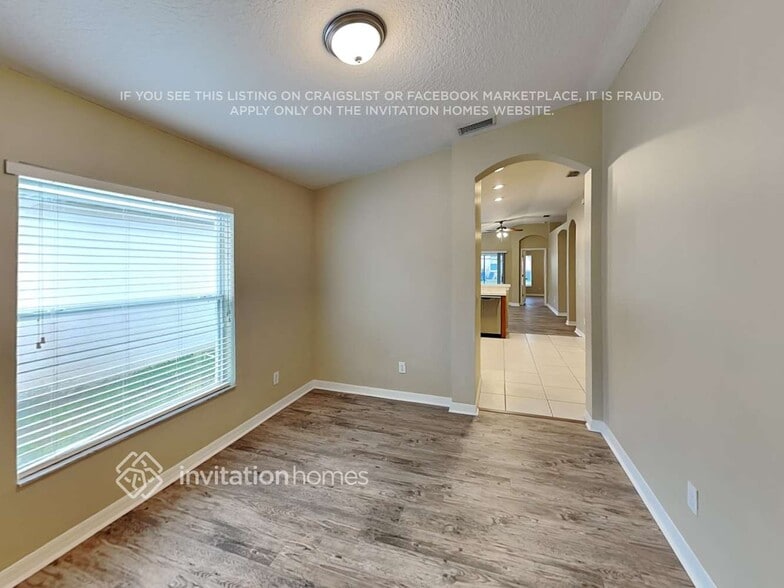 Building Photo - 1429 Delano Trent St