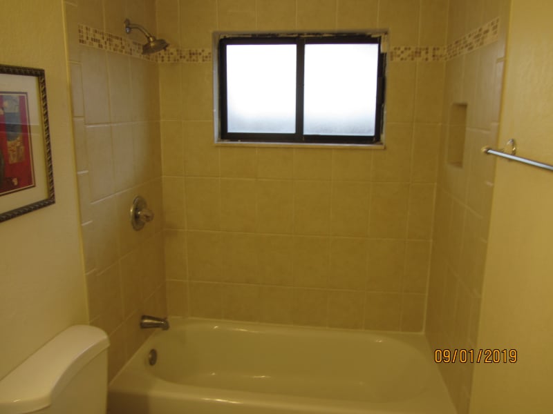 Building Photo - 10740 SW 142nd Ave