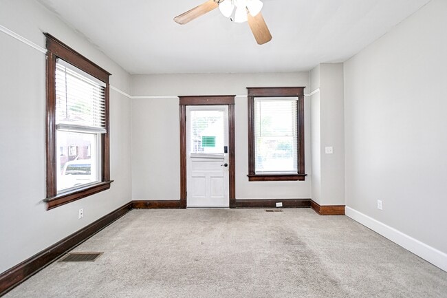 Building Photo - 5107 Hunter Ave