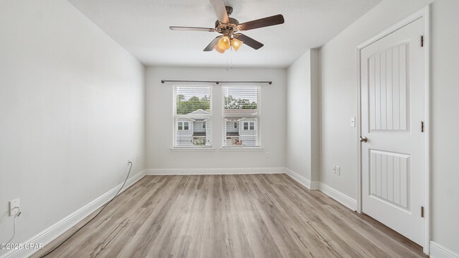 Building Photo - 7675 Shadow Lake Dr