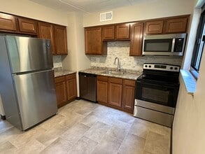 2-Bed/1-Bath - Chateau Apartments
