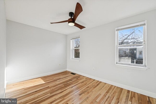 Building Photo - 2814 W Stiles St