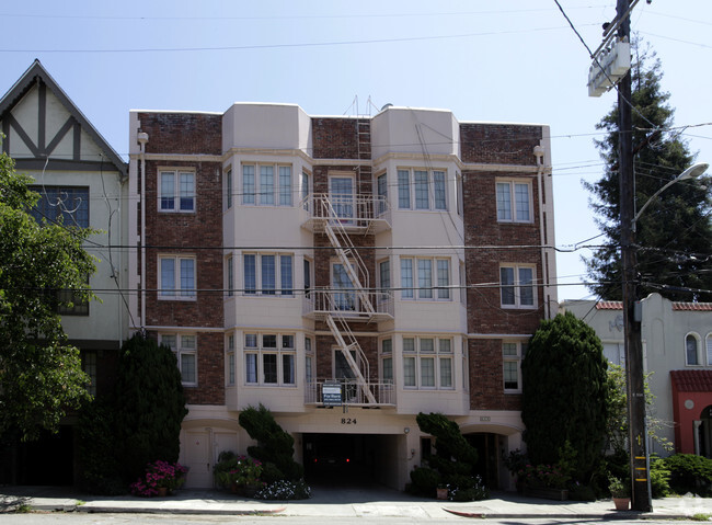 Building Photo - Erie St. 824