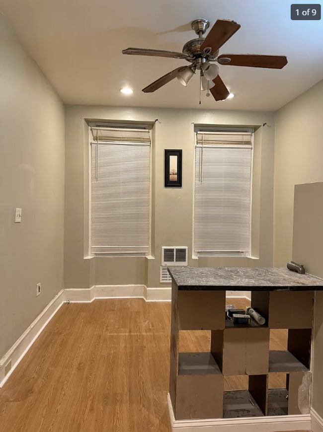 Building Photo - 1828 W Diamond St