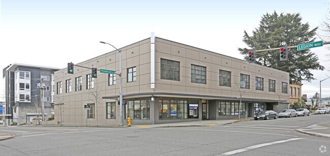 Primary Photo - Franklin Lofts