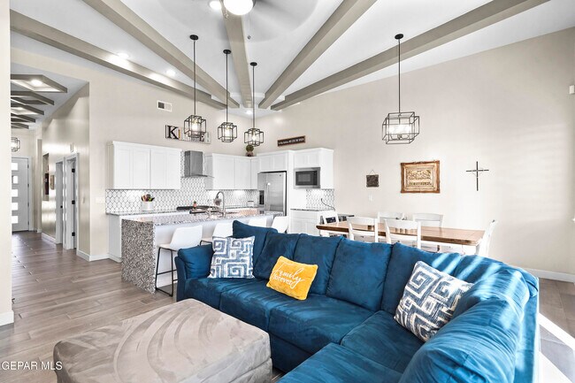 Building Photo - 620 Paseo Modesto Dr