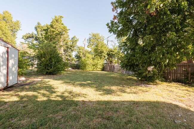 Building Photo - 1326 NW 91st St