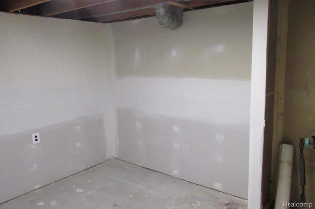 Building Photo - 30467 Townley Ave