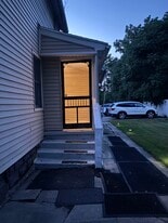 Building Photo - 423 Pearl St