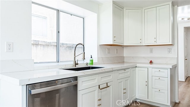 Building Photo - 19036 Singingwood Cir