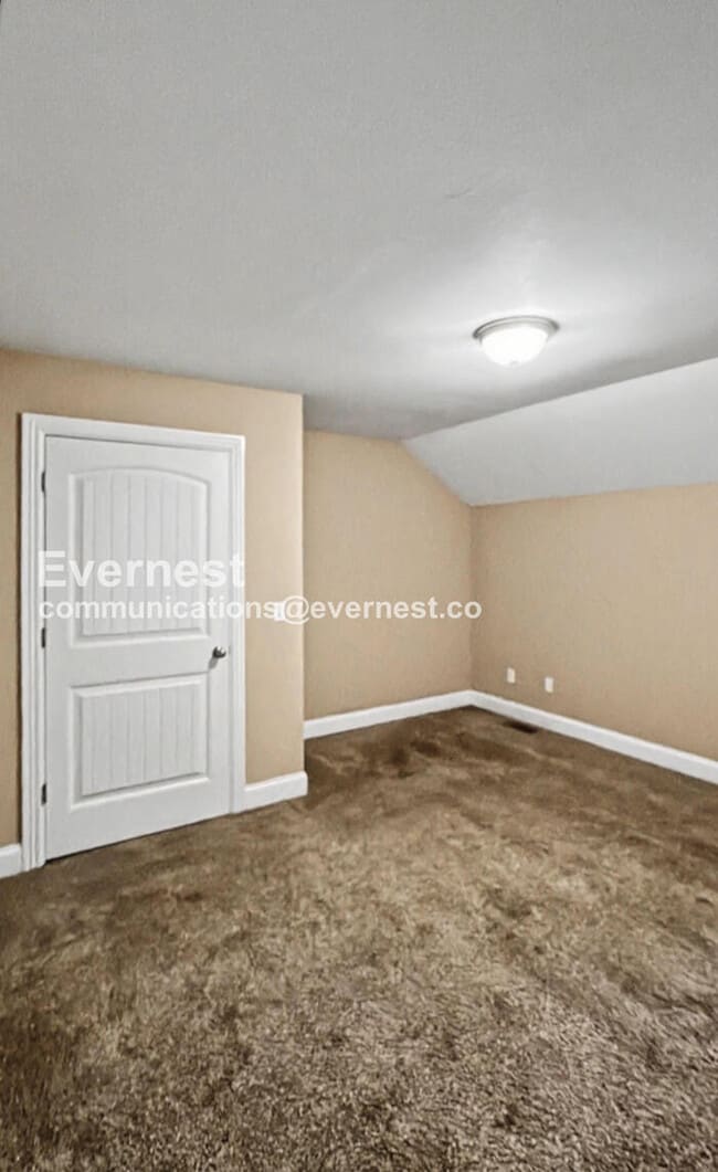 Building Photo - 144 Brown Estates Dr