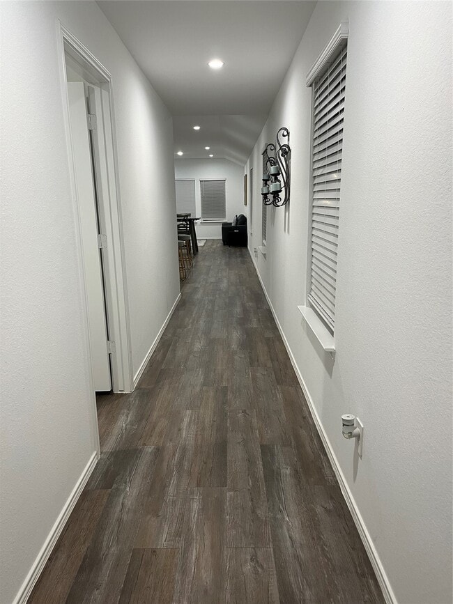 Building Photo - 5446 Wyndham Rdg Ln