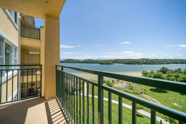 Building Photo - Harbor Crest condo for rent