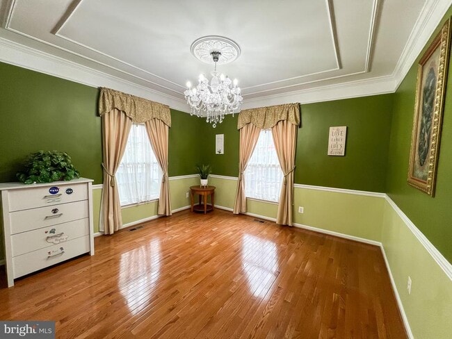 Building Photo - 25008 Owl Creek Dr