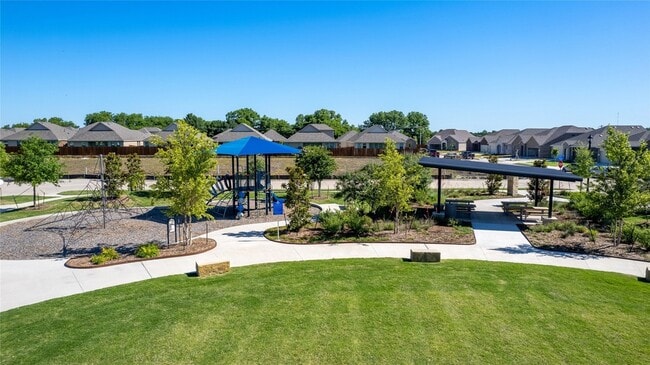 Building Photo - 4905 Woodloch Dr