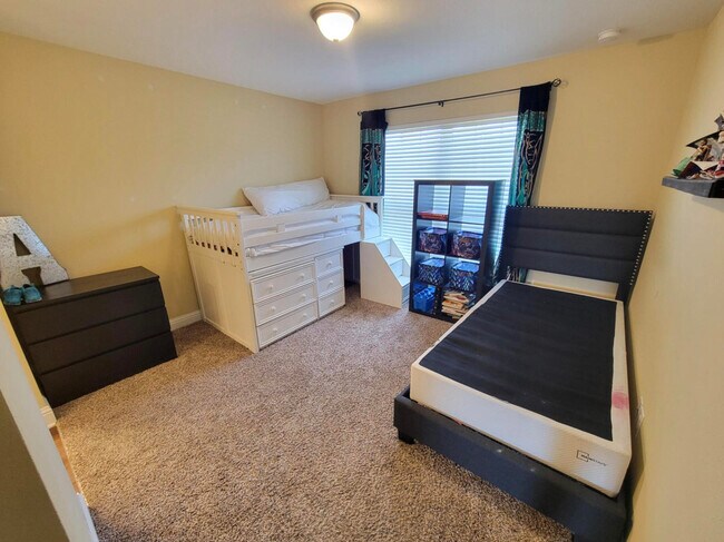 Building Photo - 8501 Holley Hills Cir