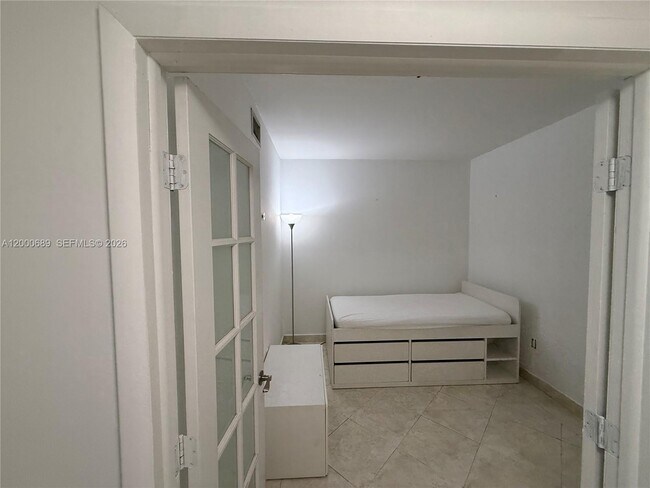 Building Photo - 17555 Atlantic Blvd