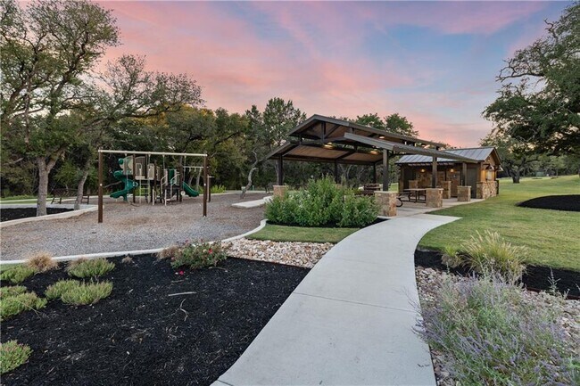 Building Photo - 779 Founders Ridge