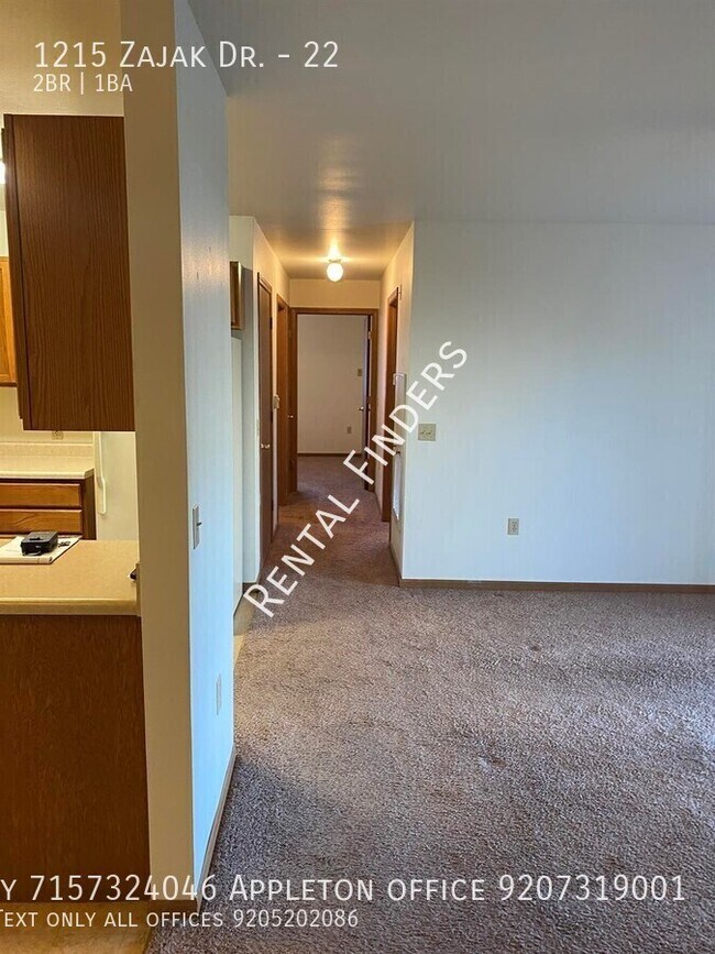 Building Photo - 1215 Zajak Dr