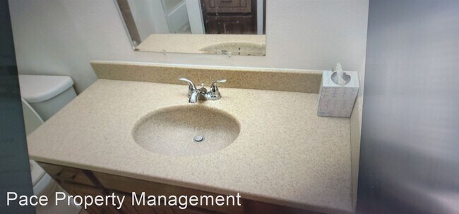 Building Photo - 3 br, 2 bath House - 4624 S Georgia St