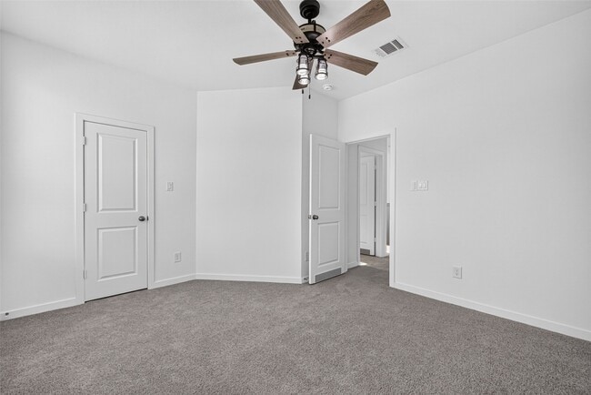 Building Photo - 2206 Via Cami Ln