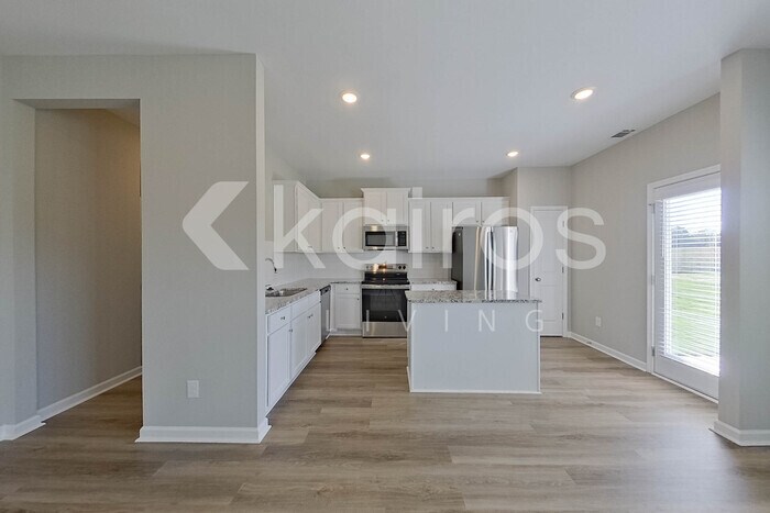 Building Photo - 874 Silent Barge Cv