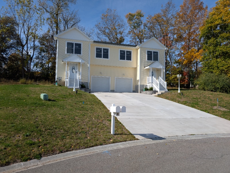 Building Photo - 109 Glade Ridge Dr