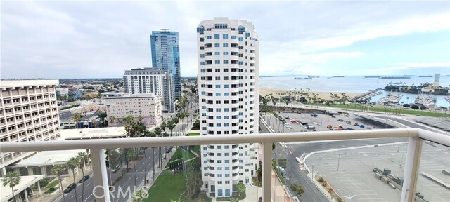 Building Photo - 488 E Ocean Blvd