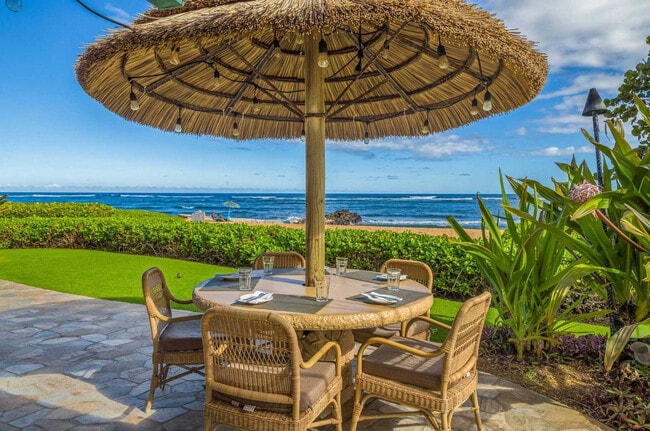 Building Photo - 4-820 Kuhio Highway-SI ID1376586P