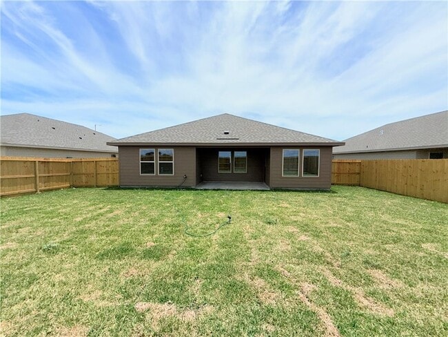 Building Photo - 1116 Zeus Dr