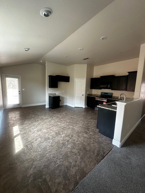 Building Photo - 713 E 96th St