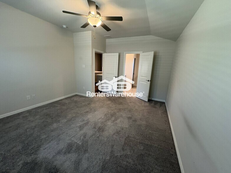 Building Photo - 11028 Elata Dr