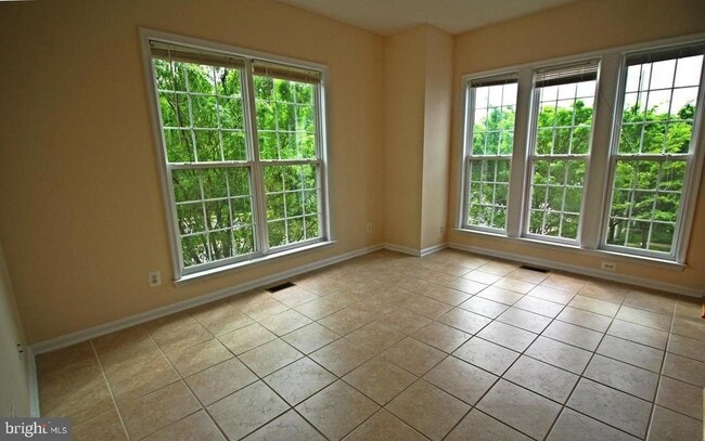 Building Photo - 5035 Cool Fountain Ln