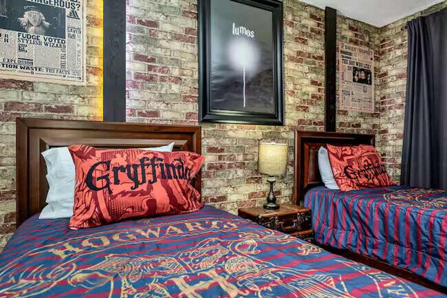 Building Photo - 730 Drop Shot Dr