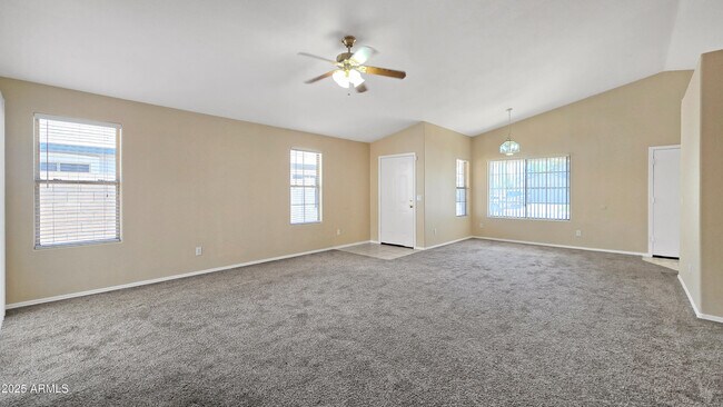 Building Photo - 5794 W Seldon Ln