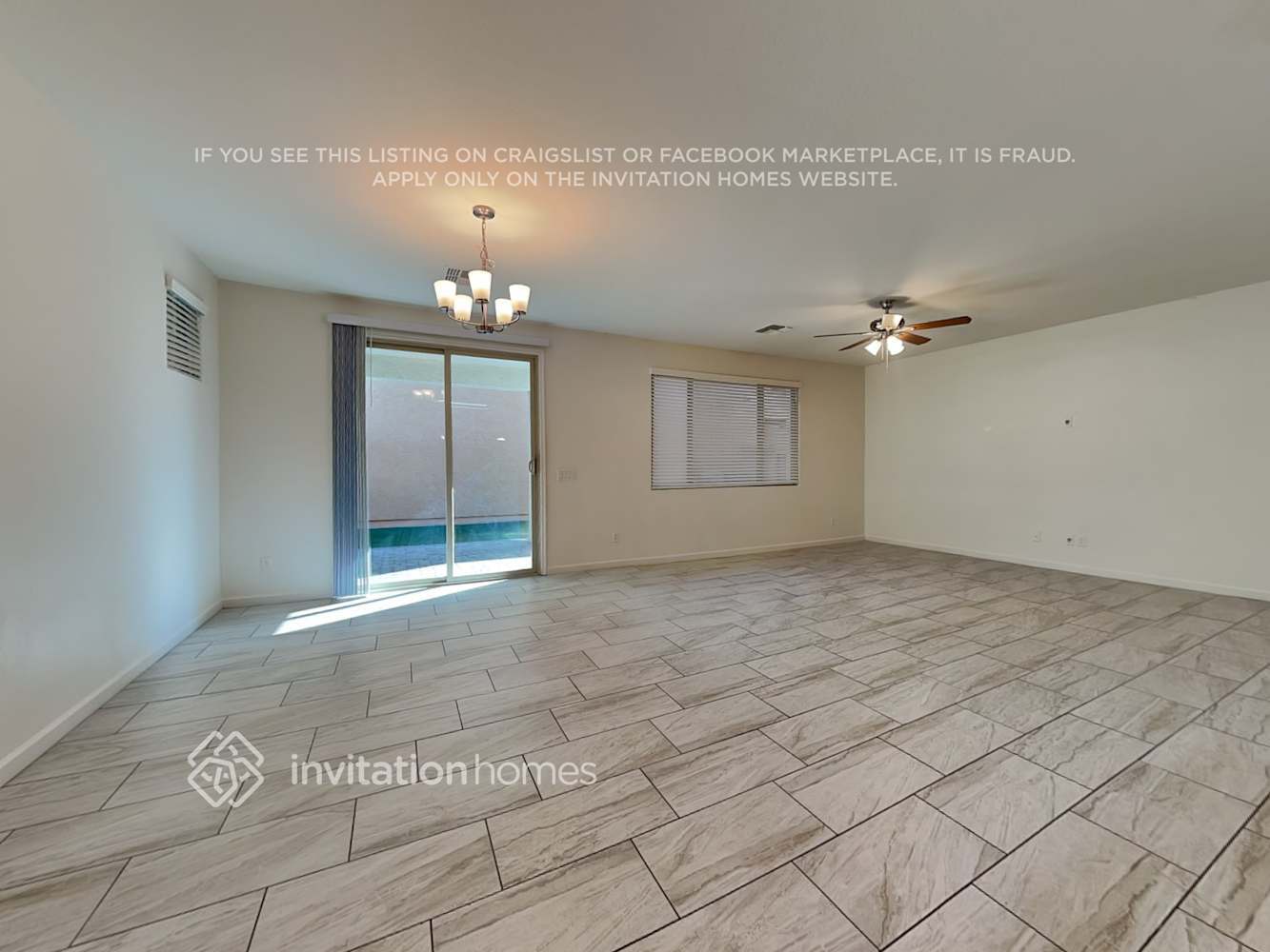 Building Photo - 1171 N 163rd Dr