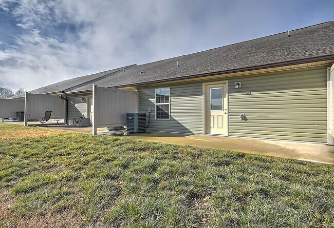 Building Photo - 44 Sutter Pl